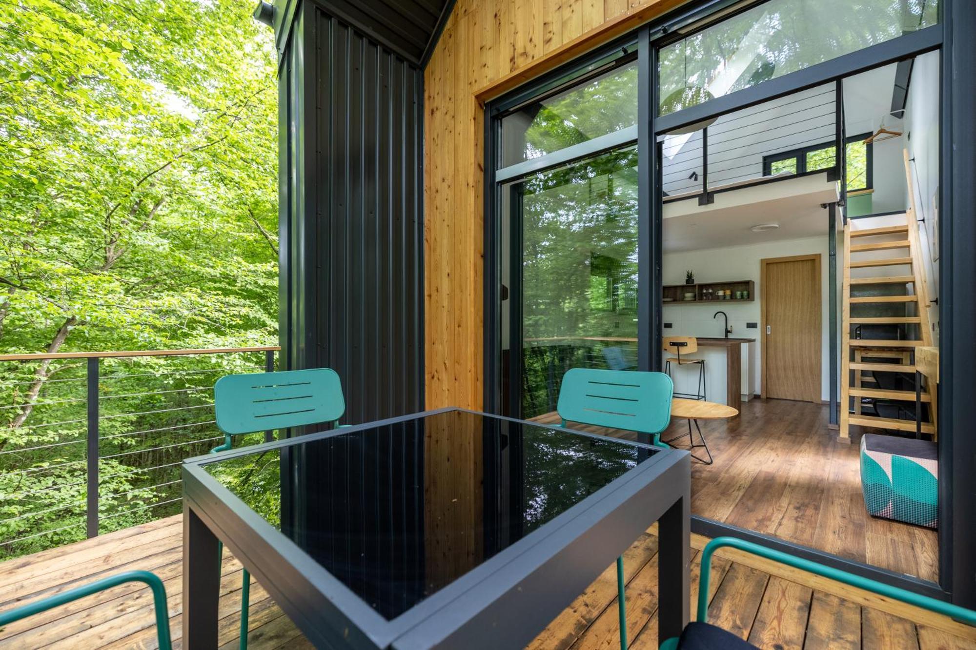 Tree Elements Treehouse Retreat Apartman Szluin Kültér fotó