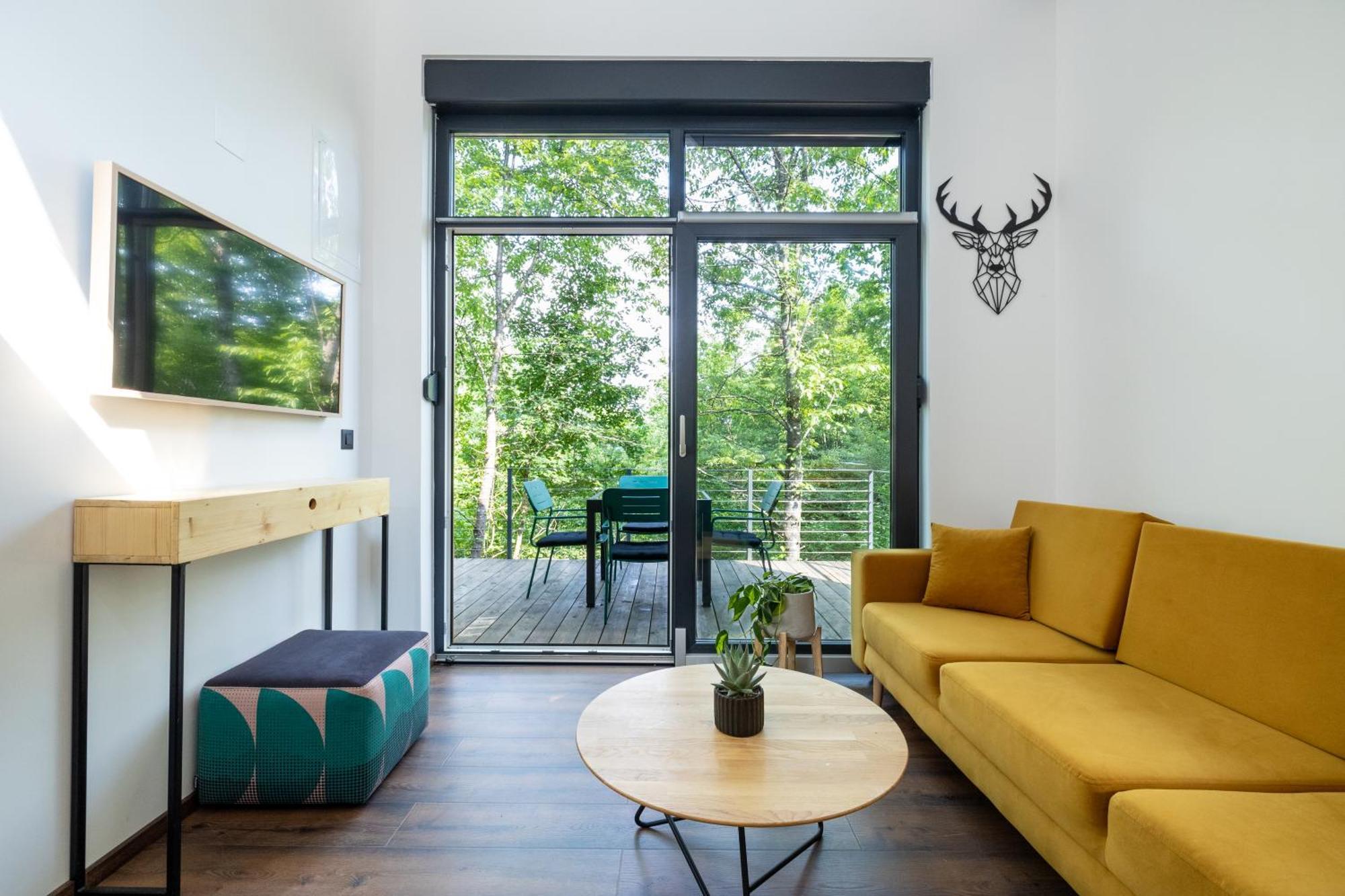Tree Elements Treehouse Retreat Apartman Szluin Kültér fotó