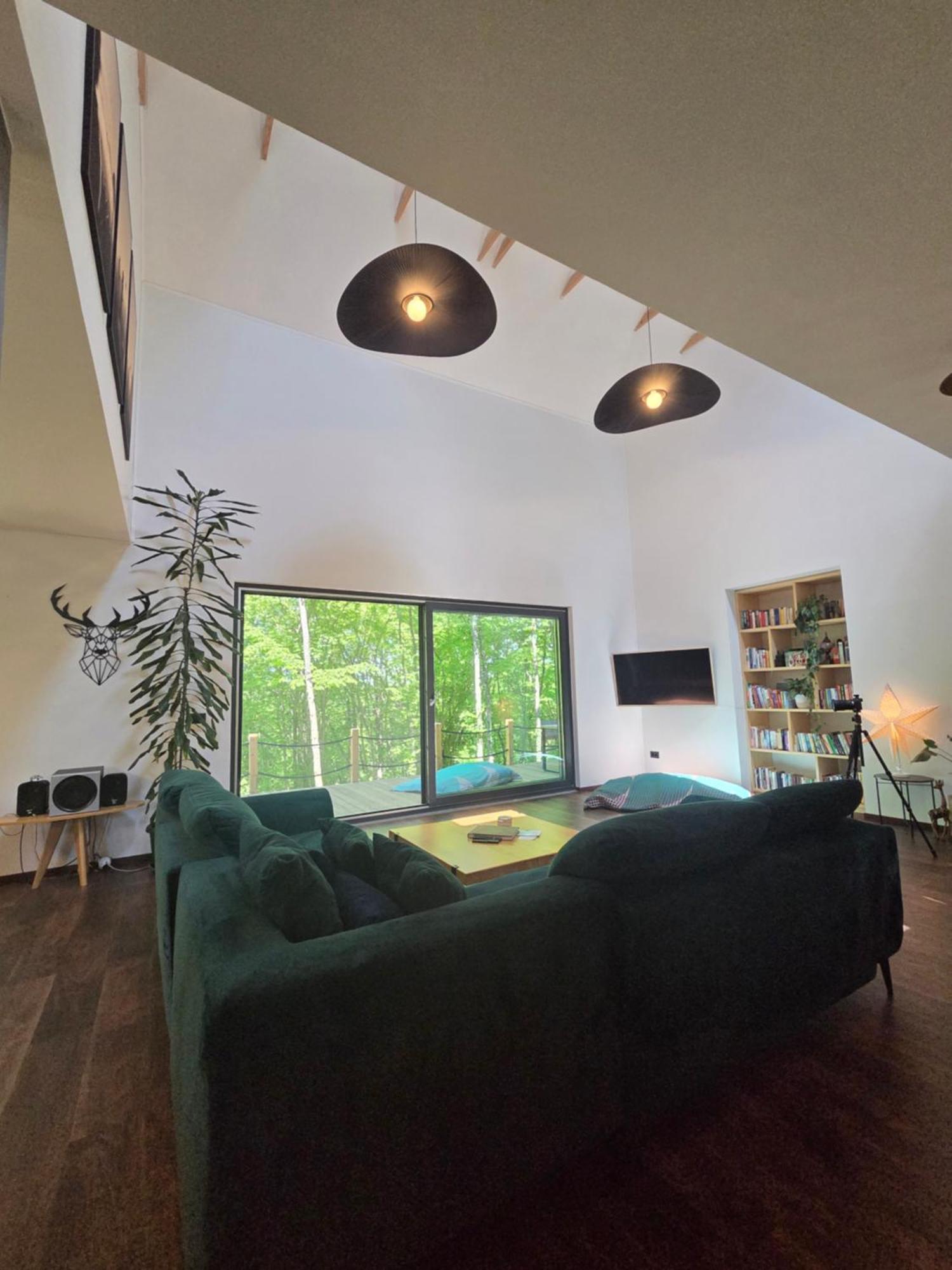 Tree Elements Treehouse Retreat Apartman Szluin Kültér fotó