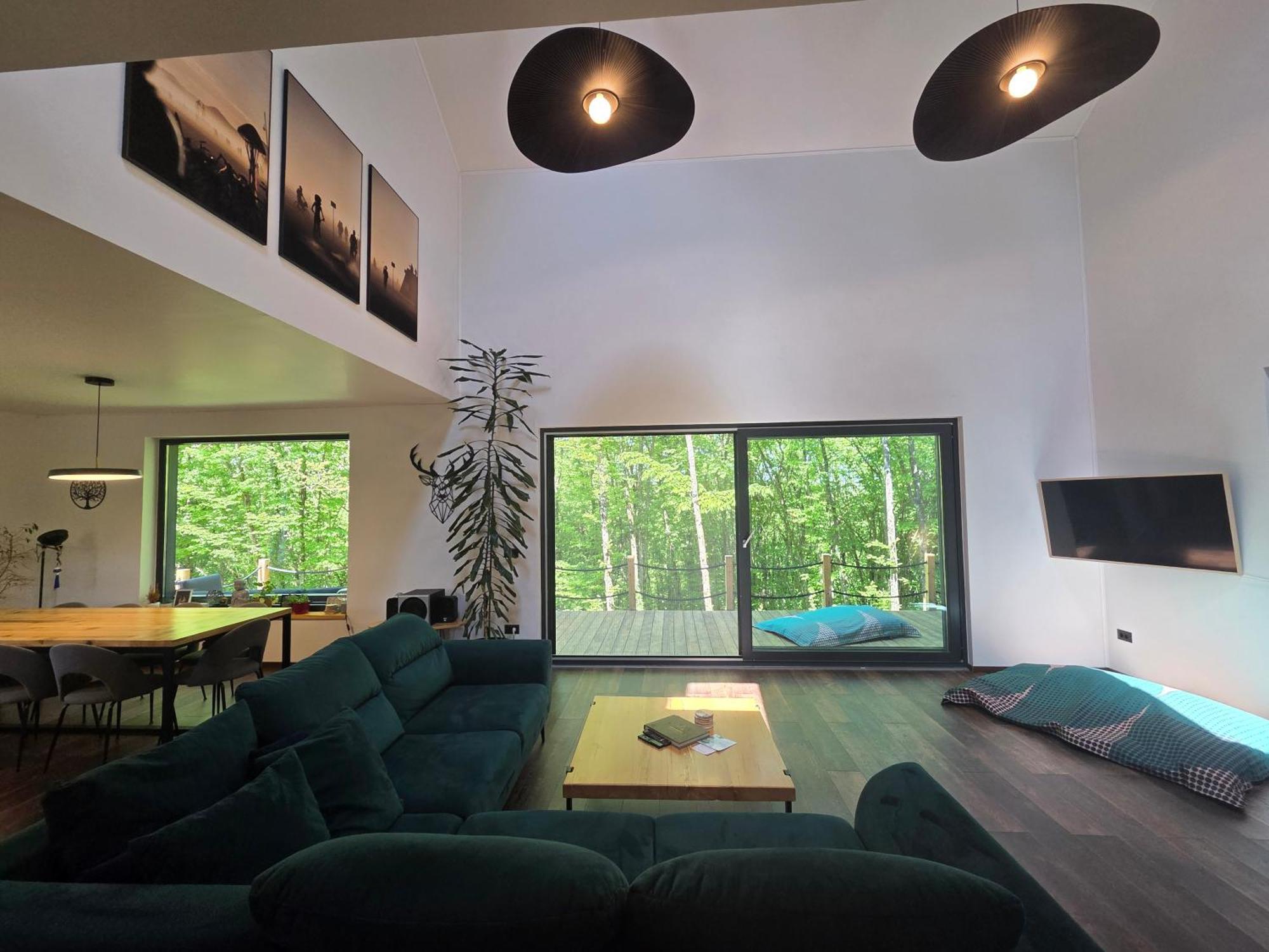 Tree Elements Treehouse Retreat Apartman Szluin Kültér fotó